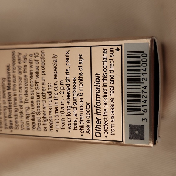 Lancôme Teint Idole Ultra Wear Foundation - Beige 097N - Picture 4 of 4